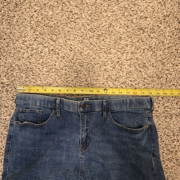 NY&C Size 16 Mid-Rise Super Skinny Jeans Medium Wash - Picture 10 of 14